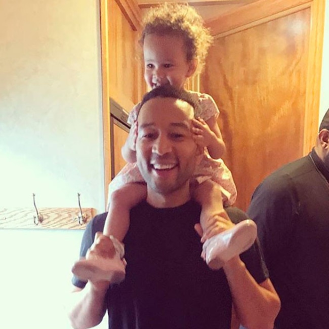 Chrissy Teigen, John Legend, Instagram